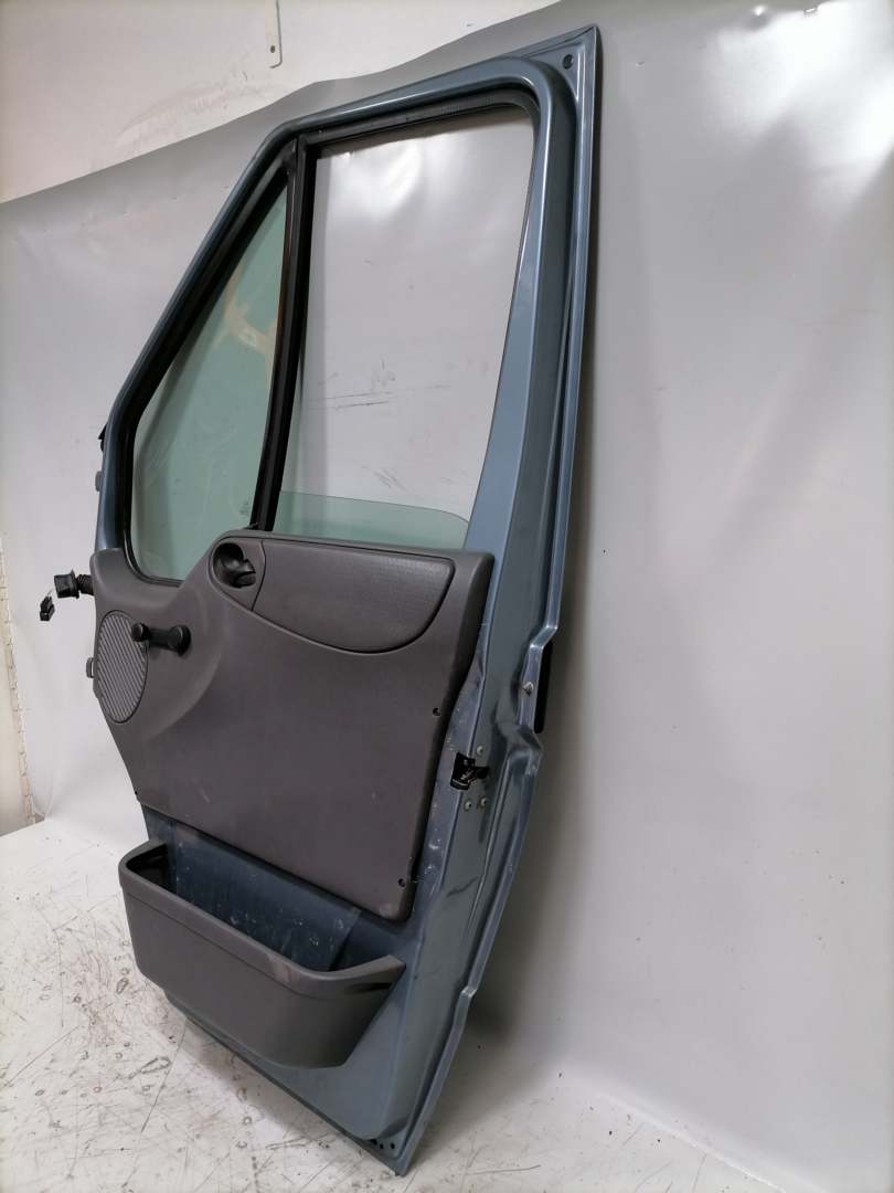 Ford Transit 5 original T&uuml;r vorn rechts Stahlgraumetallic Bj.2001